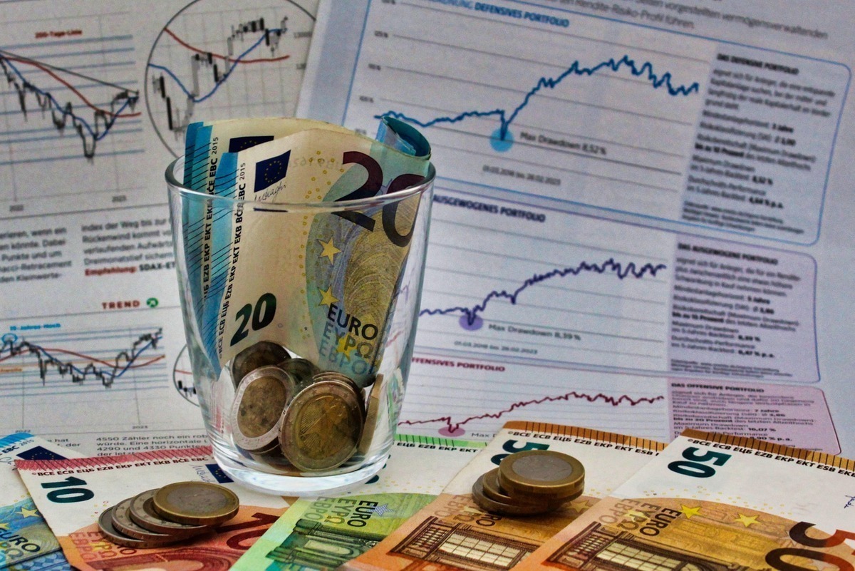 Umfassender Marktbericht zum Immobilienmarkt in Heidelberg: Angebotslage, Nachfragesegmente, Lagequalitäten und Stadtentwicklung – ergänzt um Kennziffern und offizielle Marktberichte.